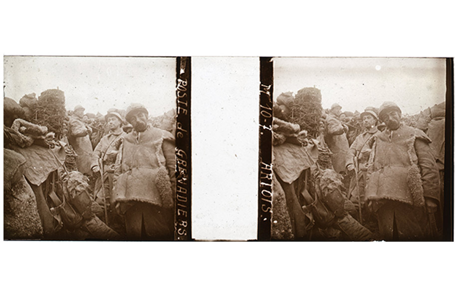 « Poste de grenadiers, Artois » Photographie sur plaque de verre, [ca. 1914-1918] Musée de la Grande Guerre - Meaux, don Radisson