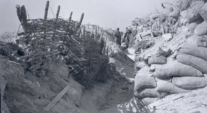 Soldats français dans une tranchée