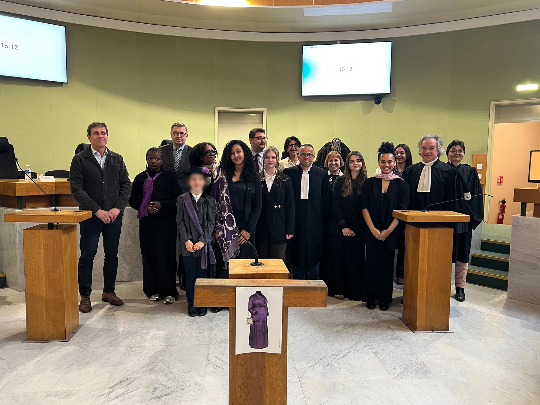 Finalistes, lauréates et jurys de la finale